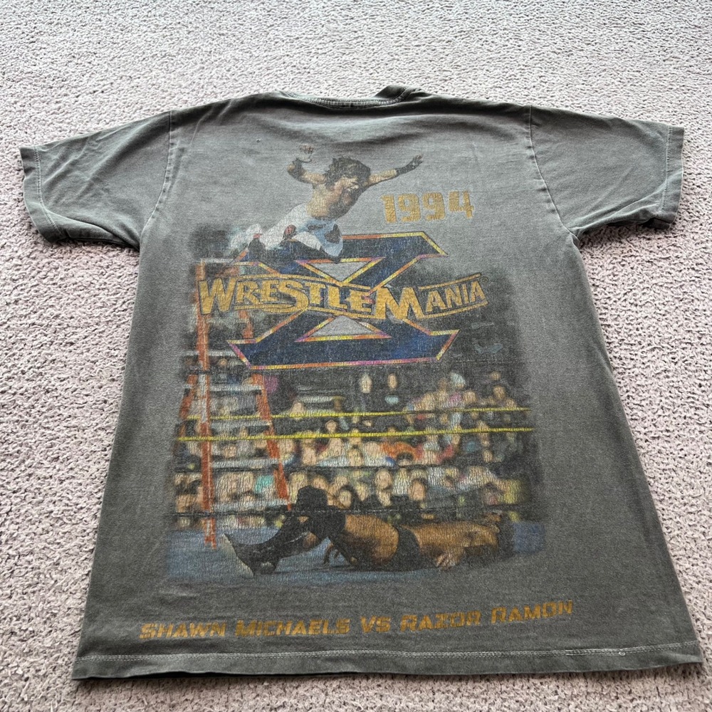 WWE WrestleMania X Shawn Michaels vs Razor Ramon 1994 Graphic T-Shirt Grey S